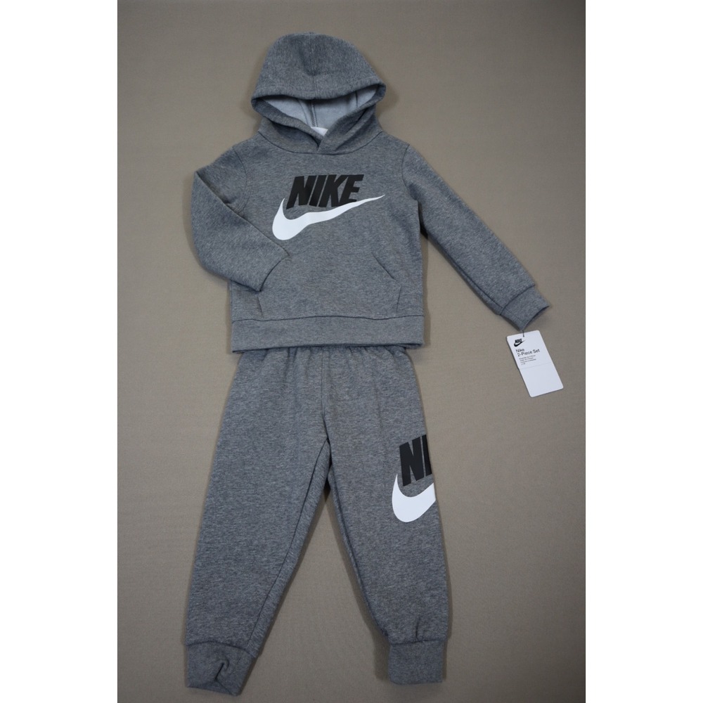 Nike Toddler Boys Club Pullover and Joggers Set Siz 2T - Picture 2 of 8